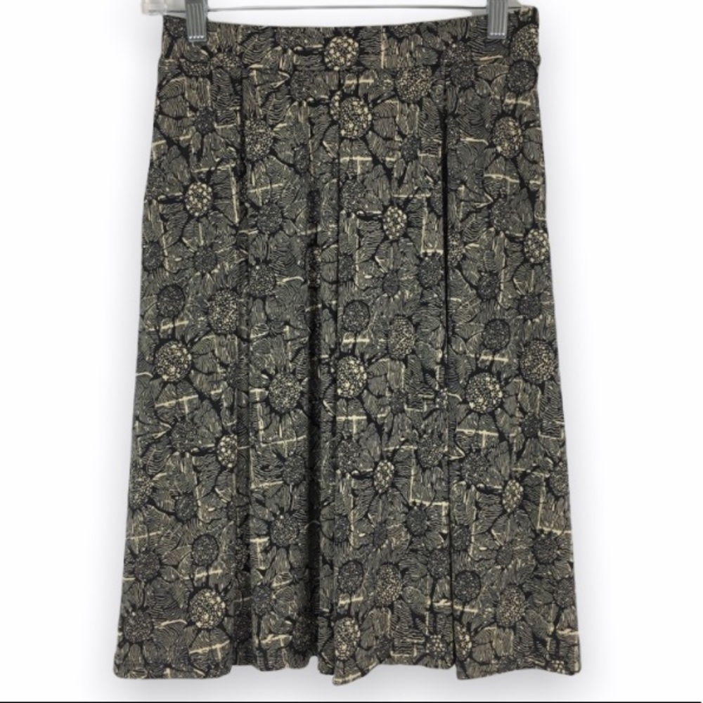 Lularoe Madison Black And Cream Floral Print Jersey Knit Skirt Womens Size XS